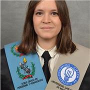 Graduada en Periodismo y Humanidades, con Máster en Historia Contemporánea. Doy clases de Francés, Historia y Lengua